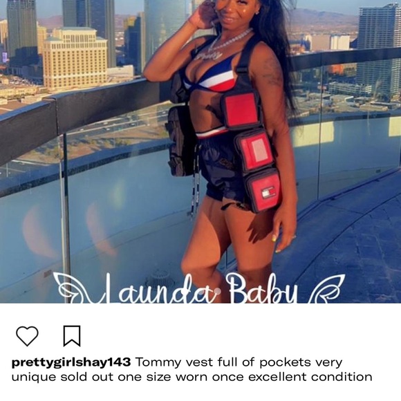 Tommy Hilfiger pocket vest very unique one size adjustable - Picture 3 of 3